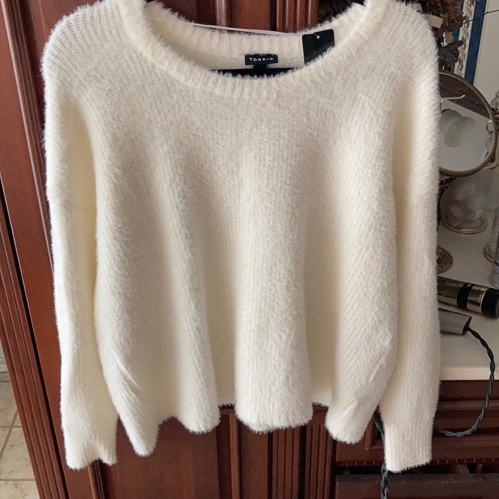 White Soft Fuzzy Crop Sweater